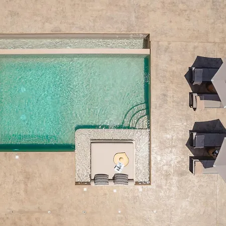 Thalelion 3 Bedroom With Private Pool And Jacuzzi * Naxos City
