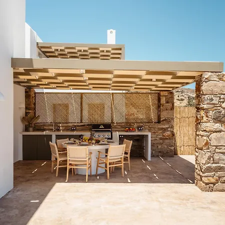 Thalelion 3 Bedroom With Private Pool And Jacuzzi Вилла Agios Thaleleos