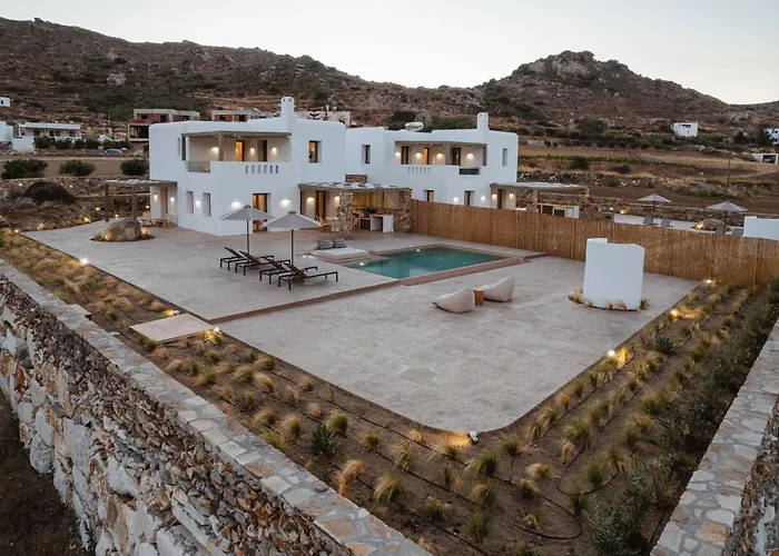 Βίλα Thalelion 3 Bedroom With Private Pool And Jacuzzi